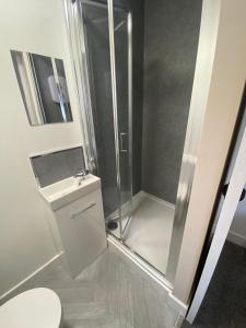 Central Middlesbrough Contractor Accommodation 4 Bed