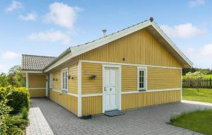Pet Friendly Home In Ebeltoft With Wifi