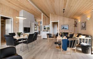 Four-Bedroom Holiday Home In Hadsund