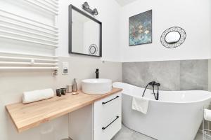 Modern Apartments Wrocław Grabiszyn by Noclegi Renters