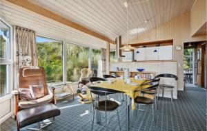 Lovely Home In Ringkøbing With Wifi