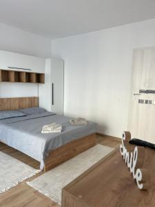 Chic Studio with Balcony at Exigent Plaza - 05