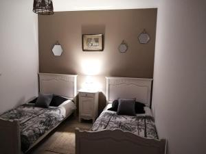 Maisons de vacances La Regate du Plaisir- Jacuzzi prive, Plage a 900m : photos des chambres