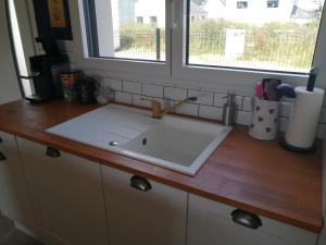 Maisons de vacances La Regate du Plaisir- Jacuzzi prive, Plage a 900m : photos des chambres