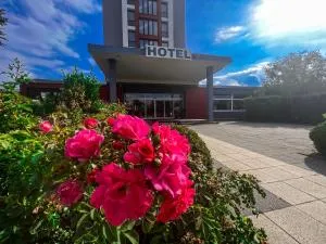 SKYHOTEL Merseburg - Landsberg OT Peißen