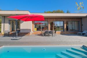 Appartements Maison Moderne avec Piscine au Coeur des Vignes : photos des chambres
