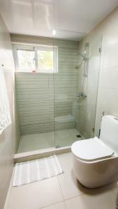 Blue Skies on endless Beachfront