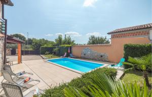 2 Bedroom Amazing Home In Visnjan 