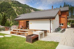 Reka-Feriendorf Zinal