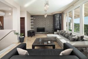 Villa Mediterranean View