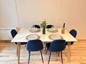 Appartements Le Cocon - Superbe T3 - Parking - Terrasse : photos des chambres