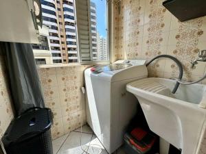 Apartamento 300 metros do mar