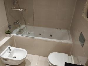 Golf City Apartment - 2 Rooms, Balcony, PoolView
