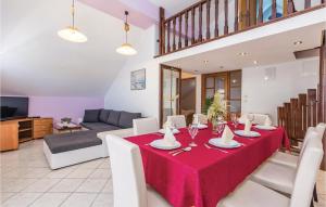 Awesome Apartment In Rab With Kitchen 