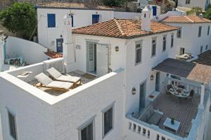 Kalon Villa -The Heart of Hydra