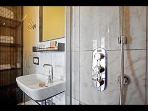 Raven Suite Hotel Taksim