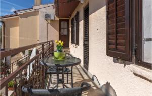 Apartment Valtura 13