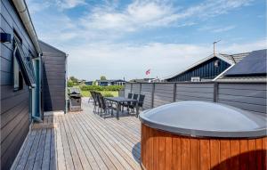 Three-Bedroom Holiday Home In Saby