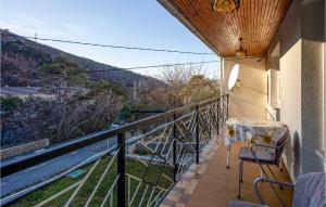 2 Bedroom Gorgeous Apartment In Knezica