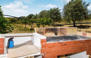 2 Bedroom Lovely Home In Noto