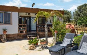 2 Bedroom Lovely Home In Noto