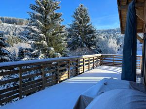 CHALET LES PRIMEVÈRES 4 Étoiles