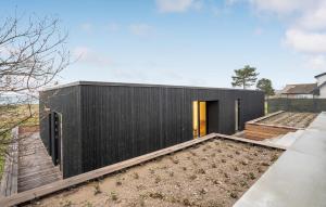 Stunning Home In Ebeltoft With Sauna