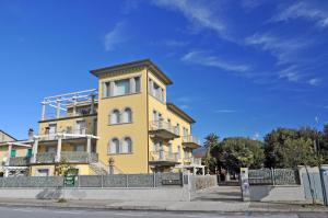 Apartmán Holiday Apartments Fiumetto Marina di Pietrasanta Itálie