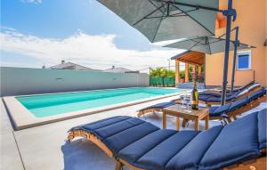 4 Bedroom Pet Friendly Home In Sikici