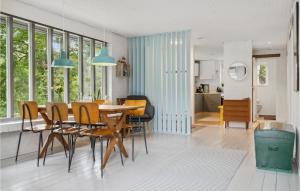 Stunning Home In Ebeltoft With Kitchen