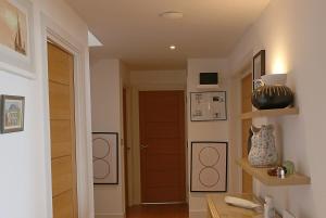 SLR-98 Beach Penthouse · Spectacular 4 BR Beachfront Penthouse