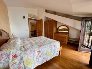 Villa Santa Rosa con Jacuzzi e vista panoramica