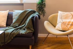 Spacious Penthouse with Terrace and City-View