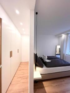 NEW! Central modern apartment