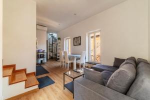 Via del Piè di Marmo Private Apartment