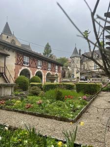 B&B / Chambres d'hotes LE PRIEURE DE BUFFON : photos des chambres