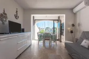 Vue sur le canal de Port Grimaud - 拉福克斯