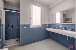 Brand New Villa with Private Heated Pool