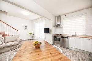 Casa El Puerto by Huskalia