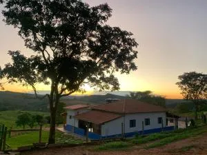 Casa de Campo - Luminárias MG - 拉夫拉斯