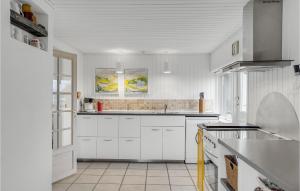 Stunning Home In Blokhus