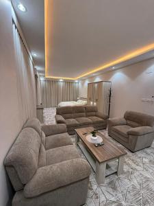 شقه مفروشه قريبه من المطار