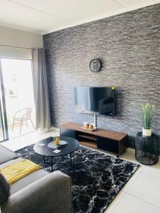 Elegance & Simplicity