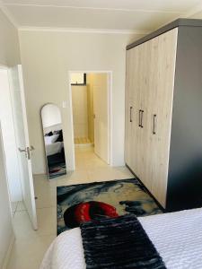 Elegance & Simplicity