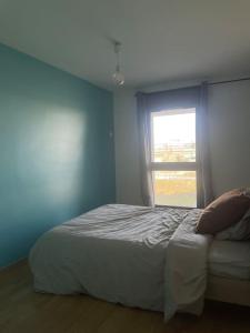 Appartements Double room in a shared duplex flat 15 mins from La Defense Arena - Business Center : photos des chambres