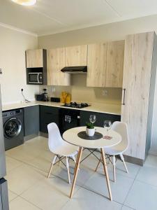 Elegance & Simplicity