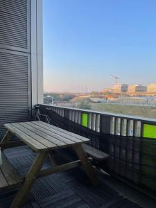 Appartements Double room in a shared duplex flat 15 mins from La Defense Arena - Business Center : photos des chambres