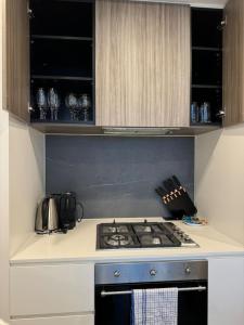 Box Hill 1Bedroom Apartment 19