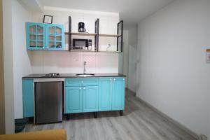 Económica Suite en sector Manila el Poblado M102 By Roots Rentals