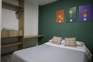 Económica Suite en sector Manila el Poblado M102 By Roots Rentals